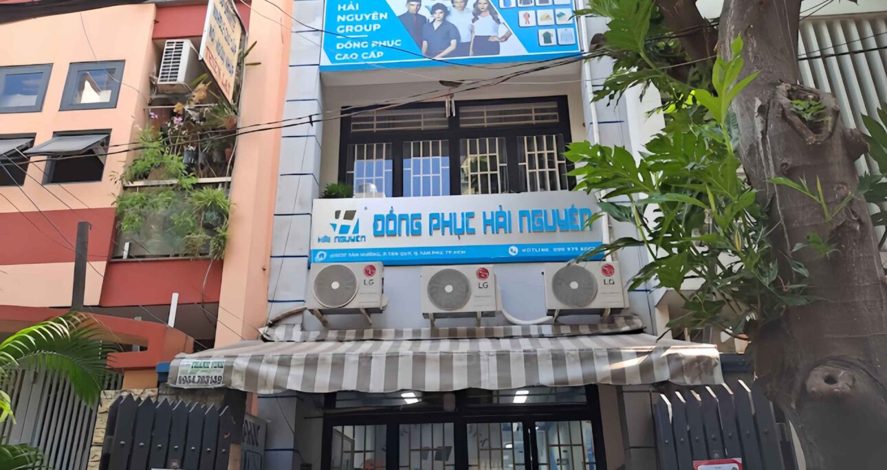 Top 5 Công Ty May Quần Áo Bảo Hộ Kỹ Sư Đạt Chuẩn Tại TPHCM