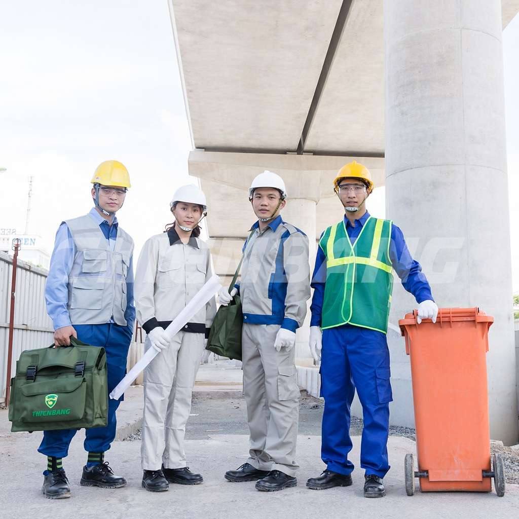 Vì sao nên trang bị đồng phục bảo hộ cho nhân viên