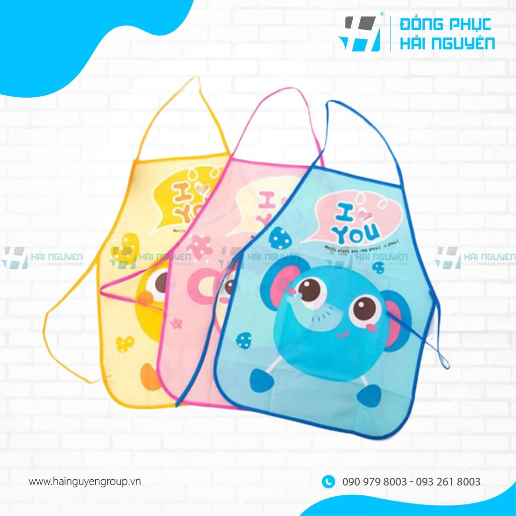Tạp dề 2 lớp chống thấm cho bé nấu ăn, đồng phục mầm non in hình dễ thương