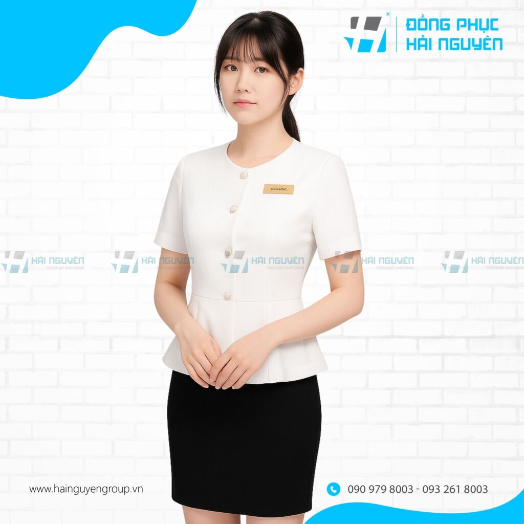 Set đồng phục váy và áo cổ tròn spa