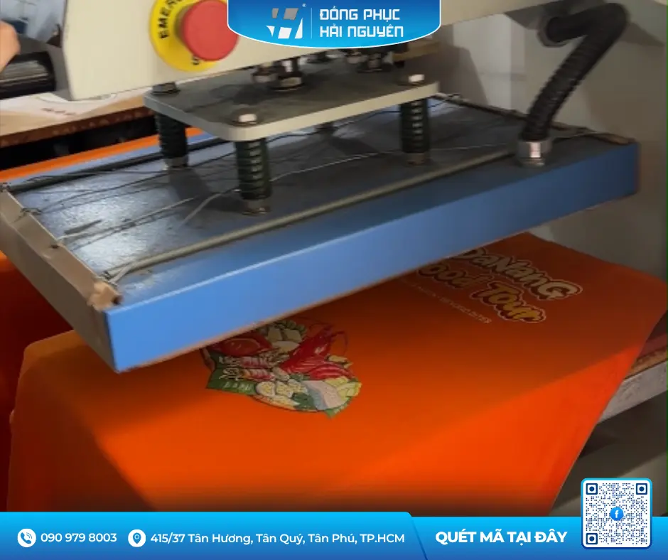 Công nghệ in logo sắc nét lên tạp dề theo yêu cầu