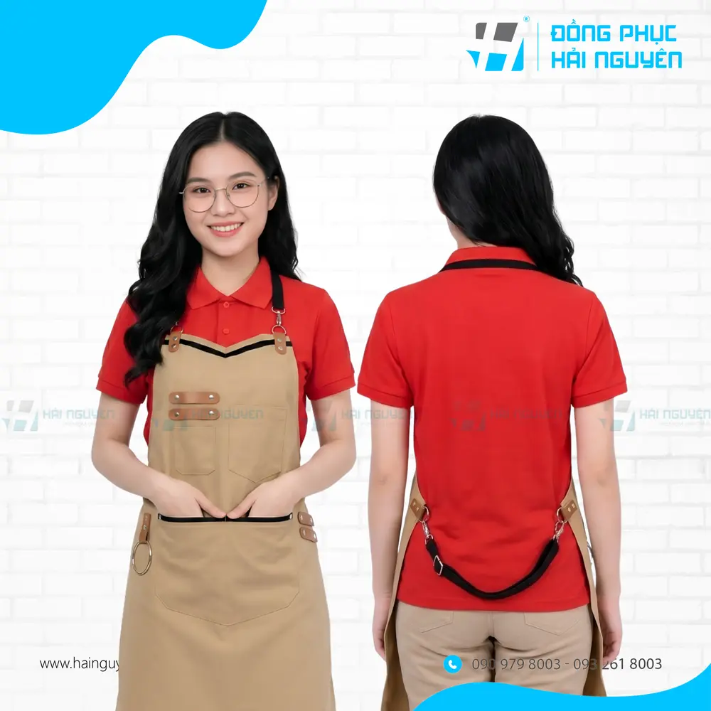 Mẫu tạp dề quán cafe dạng yếm màu kem sang trọng cho nhân viên phục vụ