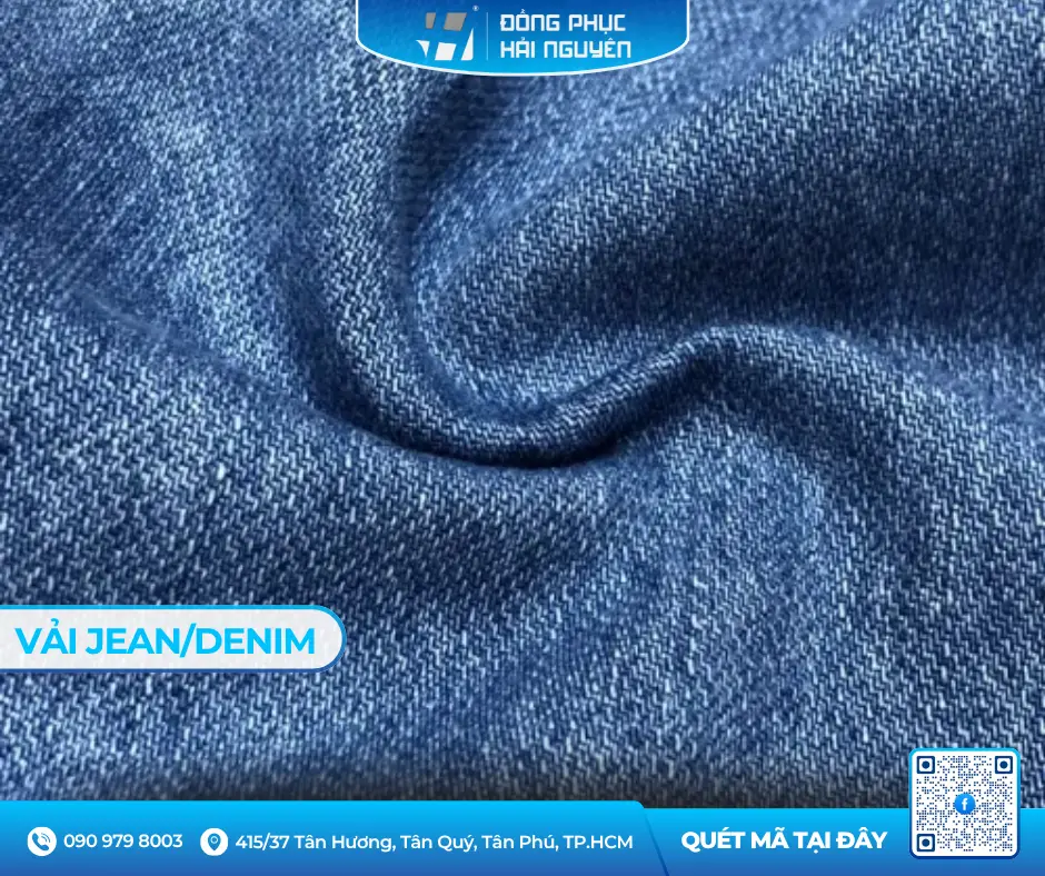 Cận cảnh bề mặt chất liệu vải jean bền đẹp dùng để may tạp dề đồng phục cao cấp
